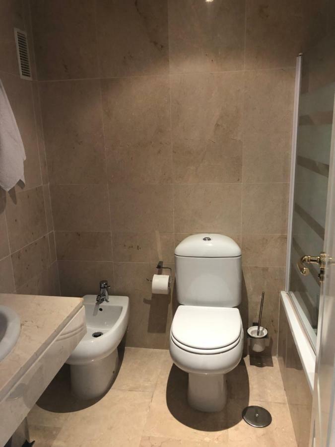 Puerto De La Duquesa Sea View Apartment Manilva Luaran gambar